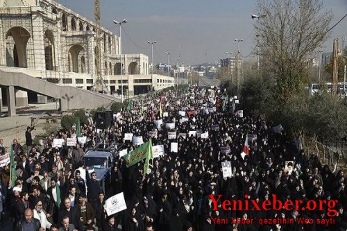 Tehranda minlərlə insan aksiya keçirir –