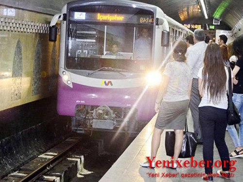 Rusiyanın "Metrovaqonmaş" şirkəti 5 vaqondan ibarət ilk metro qatarını Bakıya yola salıb