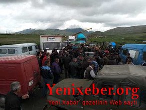 Ermənistanda fermerlər etiraz aksiyası keçirib