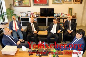 Fuad Muradov Türkiyə Prezidentinin baş müşaviri ilə görüşüb