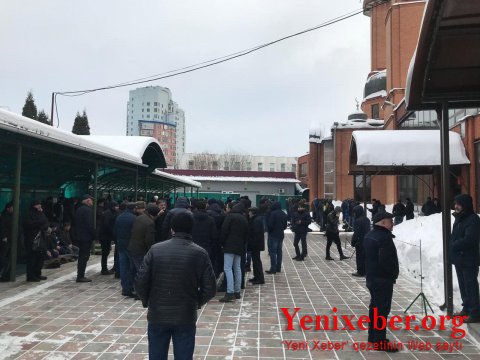 Azərbaycanlı dindarların Moskvada toplaşdığı yeganə məscid bağlandı