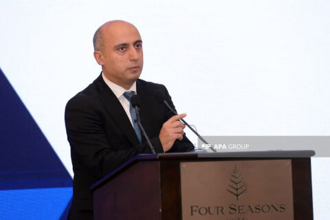 Qızların yuxarı siniflərdə təhsil göstəricilərinin azalması qadağalarla üzləşmələri ilə bağlıdır