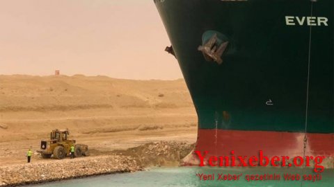 Капитана судна Ever Given обвинили в блокировке Суэцкого канала