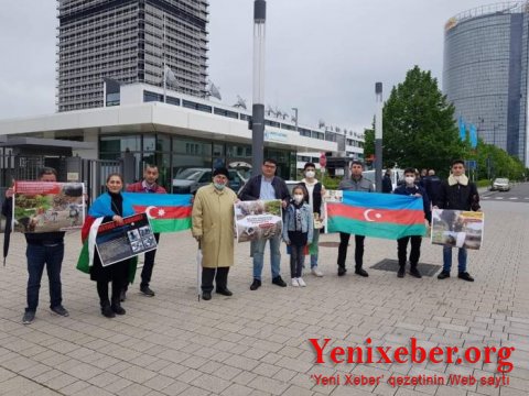 Азербайджанцы в Германии провели акцию протеста перед штаб-квартирой ООН