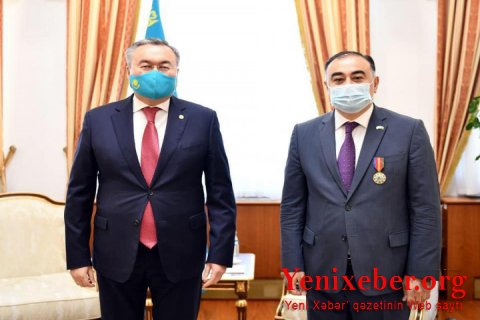 Президент Казахстана наградил посла Азербайджана орденом «Достык»