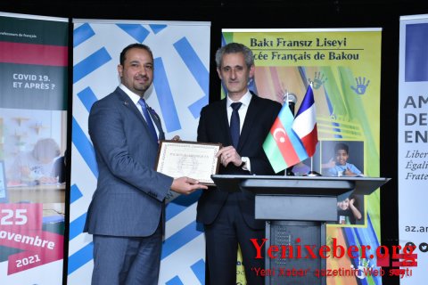 Министерство образования и молодежи Франции наградило азербайджанских учителей-