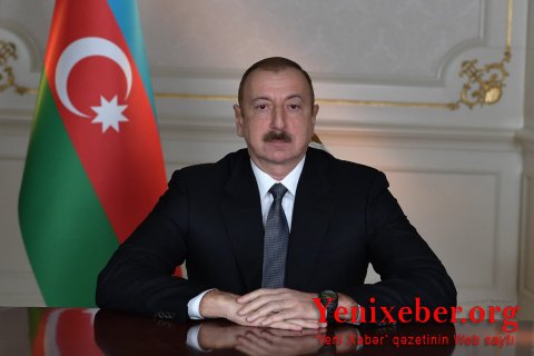 Лев Спивак поздравил Президента Ильхама Алиева