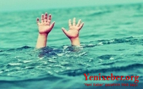 В Баку 7-летняя девочка утонула в море