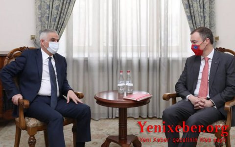 Cпецпредставитель ЕС на Южном Кавказе встретился с вице-премьером Армении