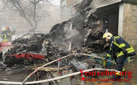В результате крушения вертолета погиб глава МВД Украины