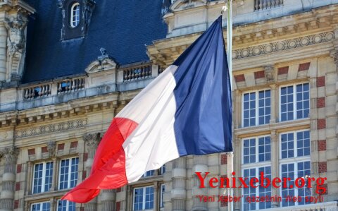 МИД Франции осудило нападение на посольство Азербайджана в Иране