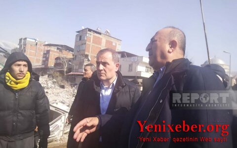 Глава МИД Азербайджана посетил место проведения поисково-спасательных работ в Кахраманмараше
