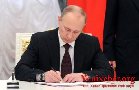 Putin daha bir qubernatoru istefaya göndərdi