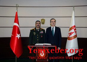 Azərbaycan ilə Türkiyə arasında hərbi-texniki əməkdaşlıq məsələləri müzakirə olunub