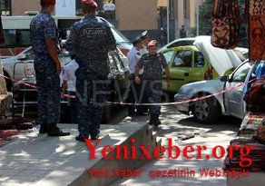 Yerevan polisi silahlı qruplaşma üzvlərini məhkəmə zalından çıxara bilib