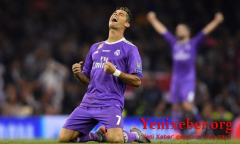 Ronaldo bir gecədə 2 uğura imza atdı