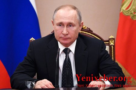 Putin qeyri-iş günlərinin uzadıldığını elan etdi - 