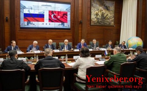 Türkiyə gəmisi Rusiyanın nəzarəti altında olan Mariupolu tərk edib