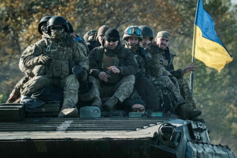 Ukrayna Müdafiə Qüvvələri Sumıda istehkamları -