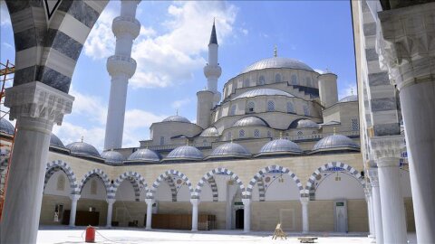 Qırğızıstan vətəndaşlarını Rusiyaya getməməyə çağırdı