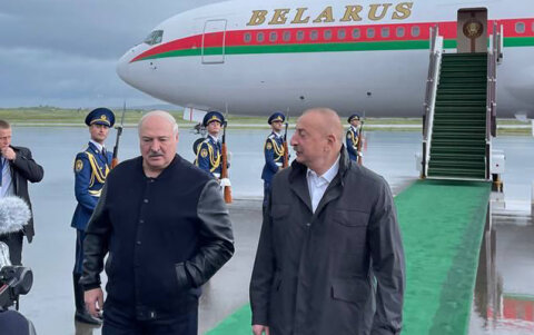 Əliyev Lukaşenkonu Füzulidə qarşıladı