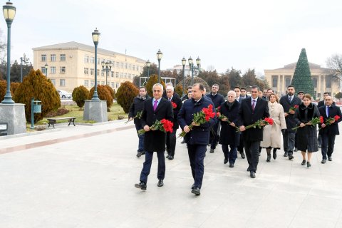 Naxçıvanda “Heydər Əliyev və Azərbaycan həmkarlar ittifaqları” mövzusunda konfrans keçirilib