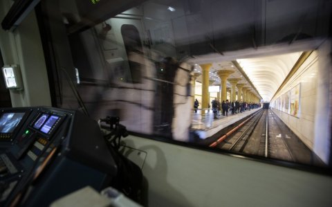 Bakı metrosundan istifadə qaydalarının pozulmasına görə cərimələr artırılıb