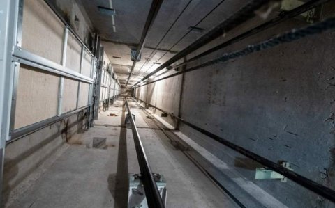 Bakıda çoxmənzilli binalarda 141 lift dəyişdiriləcək