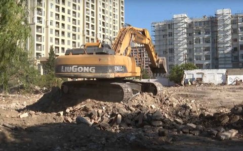 Azərbaycanda köhnə tikililərin sökülməsi ilə üzə çıxan problemlərin həlli üçün təkliflər hazırlanıb