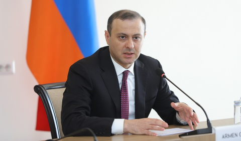 Qriqoryan Moskvaya getməkdən imtina etdi