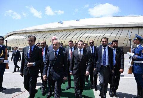 Şahbaz Şərifin Azərbaycana səfəri başa çatdı