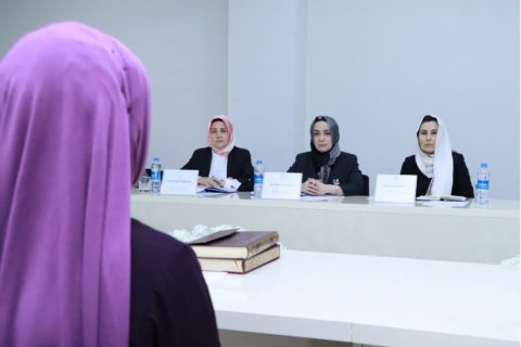 Azərbaycanda nə qədər qadın din xadimi var? -