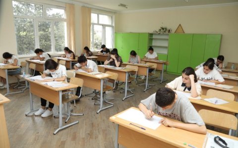 Ötən ilin qəbul göstəricilərinə görə Bakının yaxşı məktəblərinin siyahısı açıqlanıb