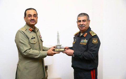 Zakir Həsənov Laçında onları qəbul etdi