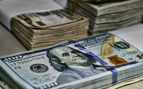 Azərbaycan I rübdə valyuta ehtiyatlarını 3 milyard dollara yaxın artırıb