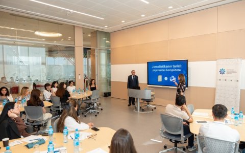 Medianın İnkişafı Agentliyi Milli mətbuatın 150 illik yubileyi çərçivəsində seminarlara başlayıb