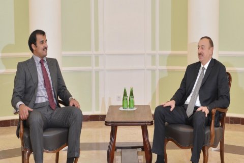 Qətər Əmiri Prezident İlham Əliyevə təbrik ünvanlayıb