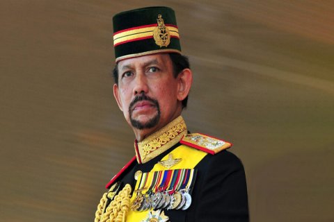 Bruney Sultanı Prezident İlham Əliyevi təbrik edib
