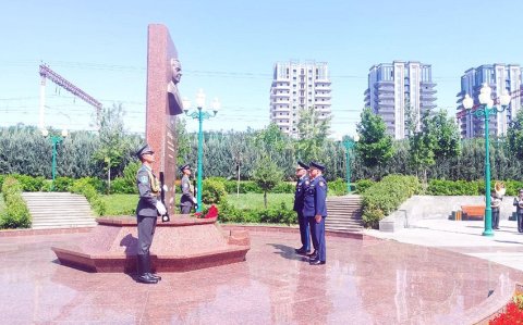 Azərbaycan HHQ komandanı Özbəkistana səfər edib
