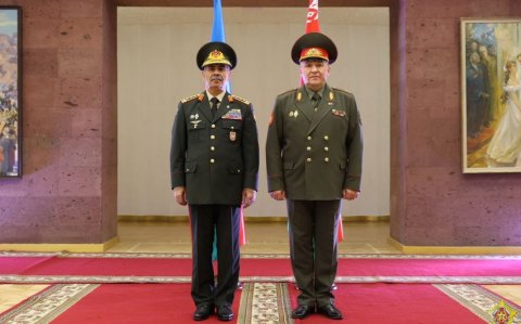 Azərbaycan və Belarus müdafiə nazirləri hərbi əməkdaşlığın dərinləşdirilməsini müzakirə ediblər