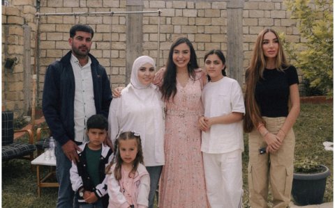 Leyla Əliyeva və Arzu Əliyeva Xızıda “Gənc arıçı” layihəsinin iştirakçısı ilə görüşüb