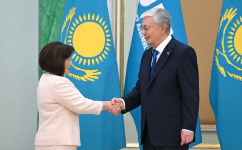 Sahibə Qafarova Qazaxıstan Prezidenti ilə görüşüb