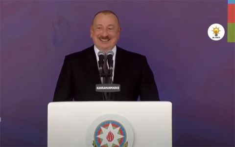 Prezidentin çıxışı zamanı “Qarabağın fatehi” səsləri ucaldı -