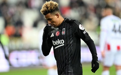 "Spartak" rəsmiləri Jedsonun transferini bitirmək üçün İstanbula gəlib