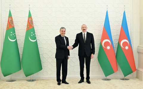 Qurbanqulu Berdiməhəmmədov İƏT-in Zirvə görüşünün Xankəndidə uğurla keçirilməsi münasibətilə Azərbaycanı təbrik edib