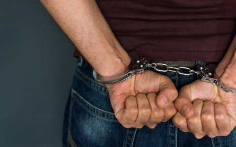 İranda qanunsuz sursat daşımaqda şübhəli bilinənlər saxlanılıb