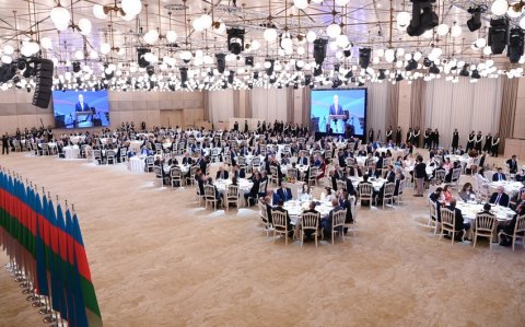Diplomatların peşə bayramı günü münasibətilə Gülüstan sarayında rəsmi qəbul təşkil olunub