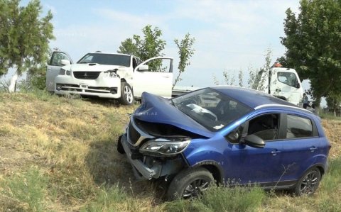 Naxçıvanda iki avtomobil toqquşub -