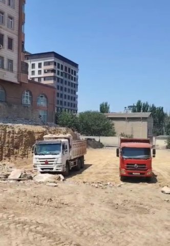 Binəqədi rayonunda Zaur adlı iş adamı sakinlərin dincliyini pozur-