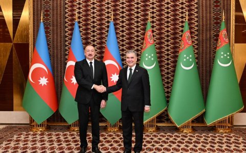 İlham Əliyevin Qurbanqulu Berdiməhəmmədovla təkbətək görüşü olub